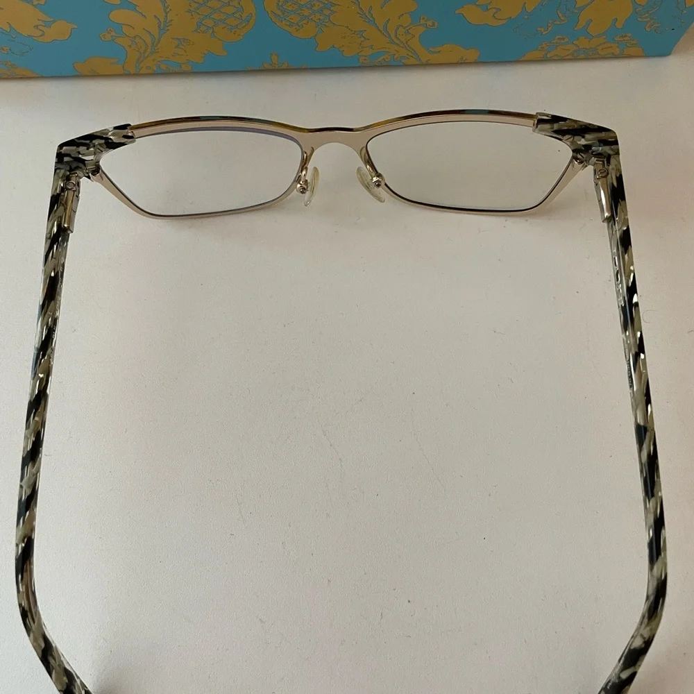 L.A.M.B. Black and Gray Patterned Eyeglasses with Case and cloth - Picture 8 of 10